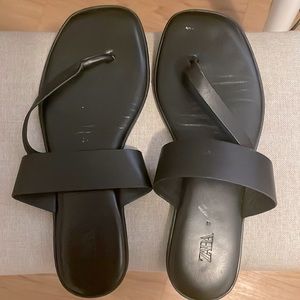 Zara’s Black Sandals